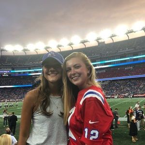 Meet your Posher, Julie